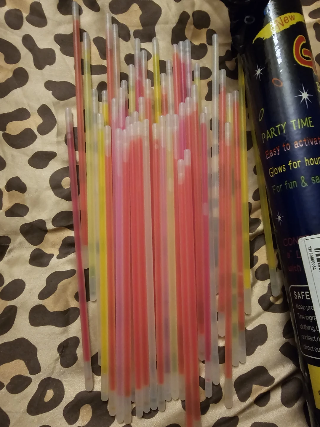 Party Time Glow Sticks - 98 Count - photo 2