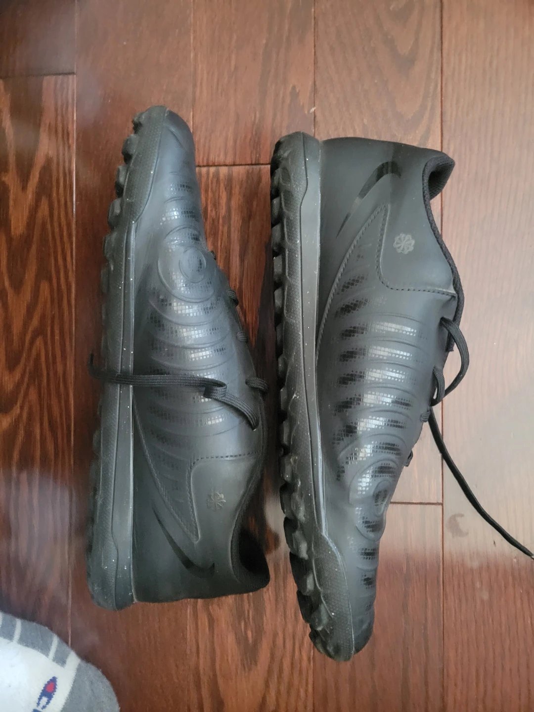 Nike Phantom Luna Turf Cleats - photo 3