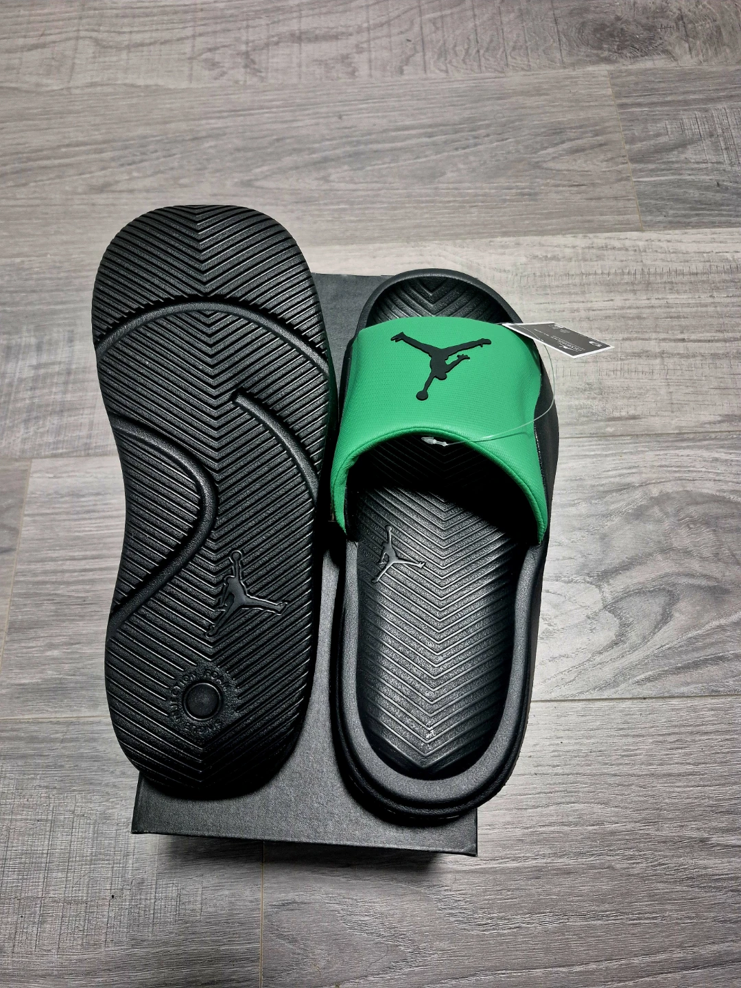 Jordan Franchise Slide Sandals Green/Black Size 9 - photo 2