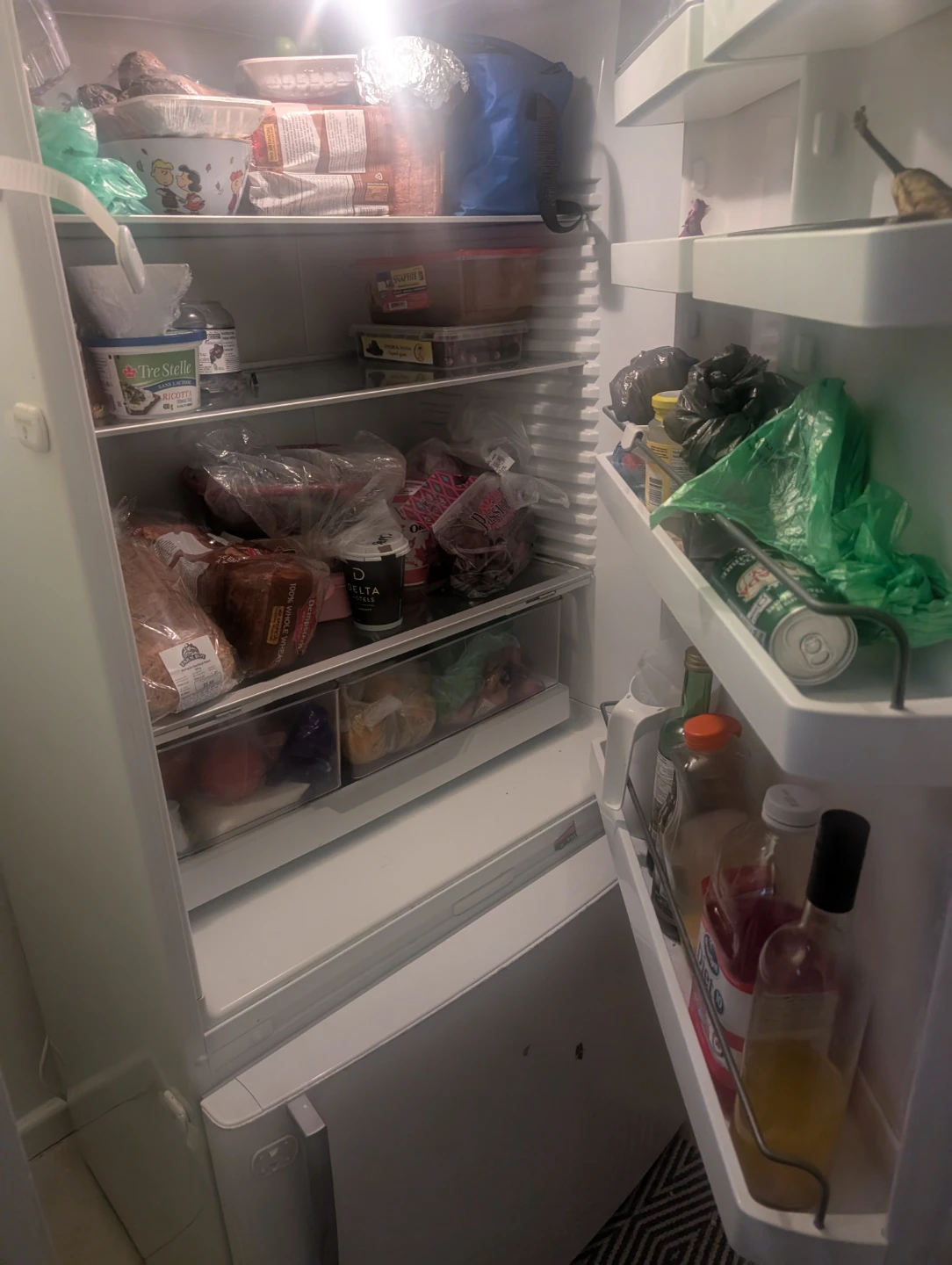 Fisher & Paykel Refrigerator - photo 2