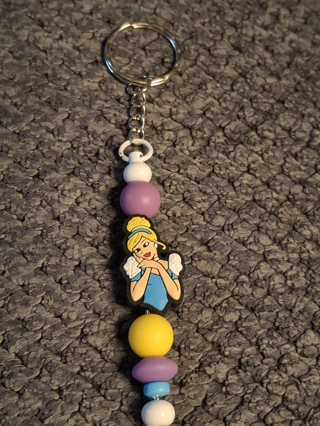 Cinderella Keychain - photo 2