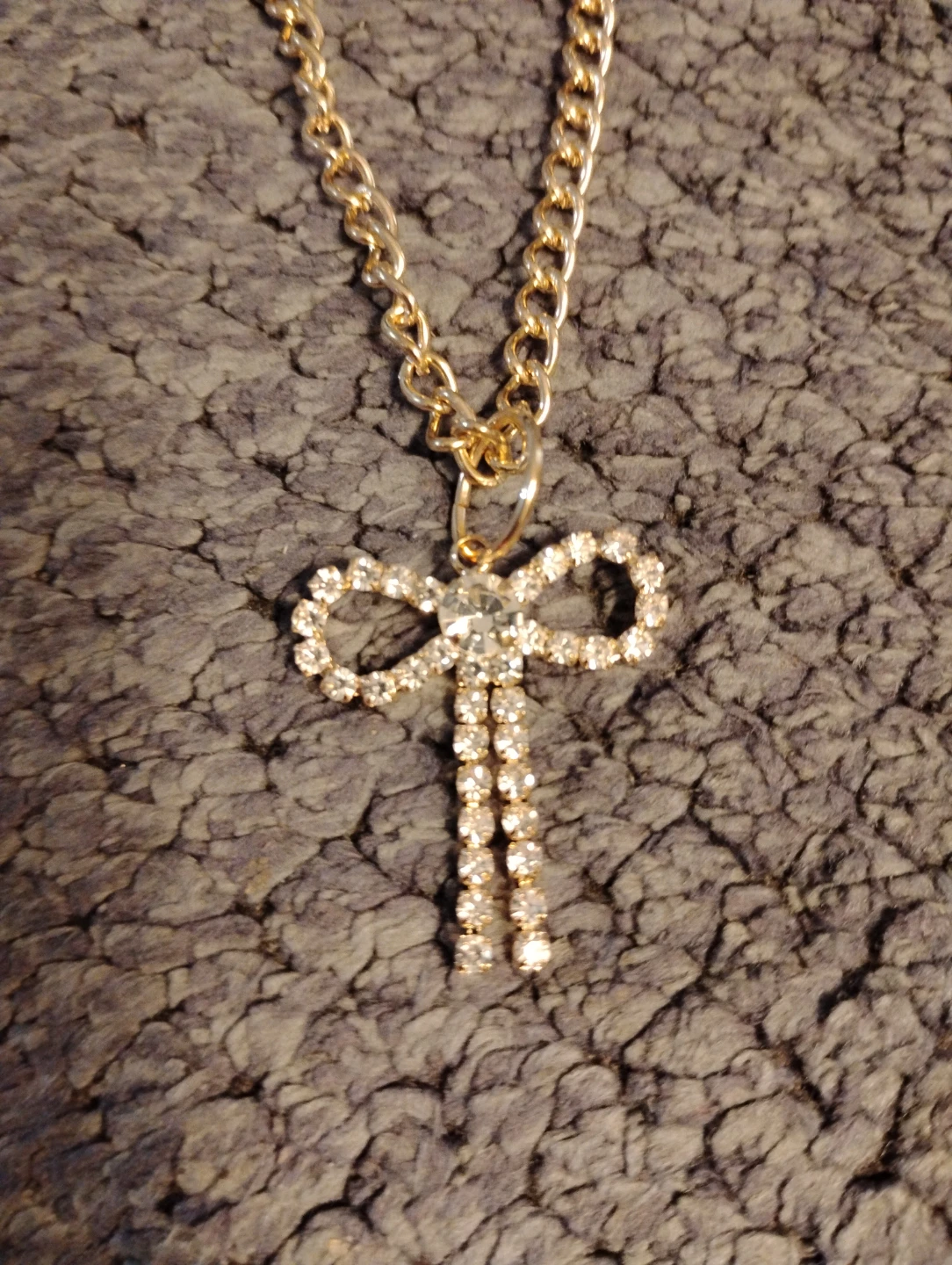 Crystal Bow Necklace - photo 3