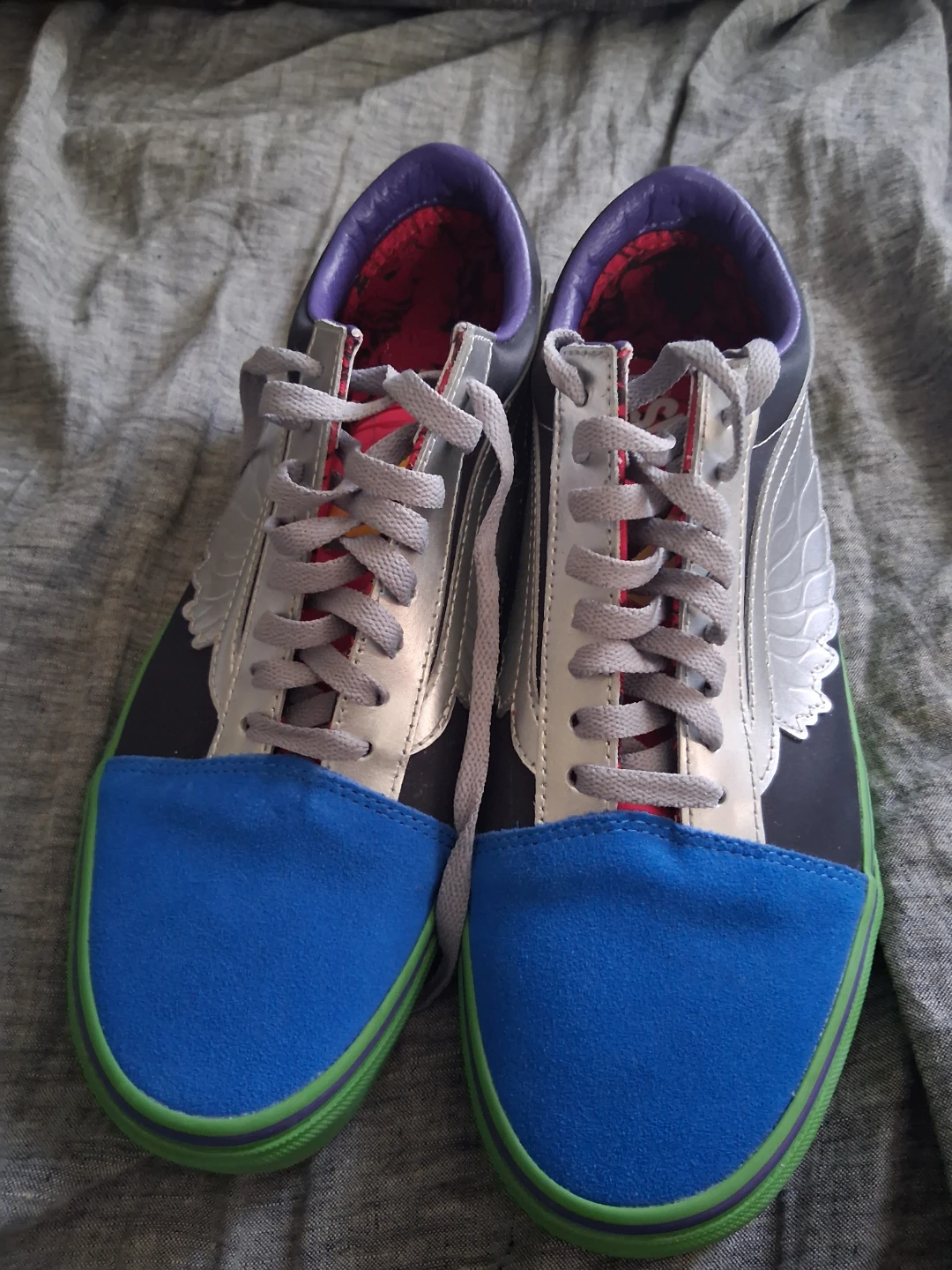 Vans Marvel Old Skool Winged Sneakers