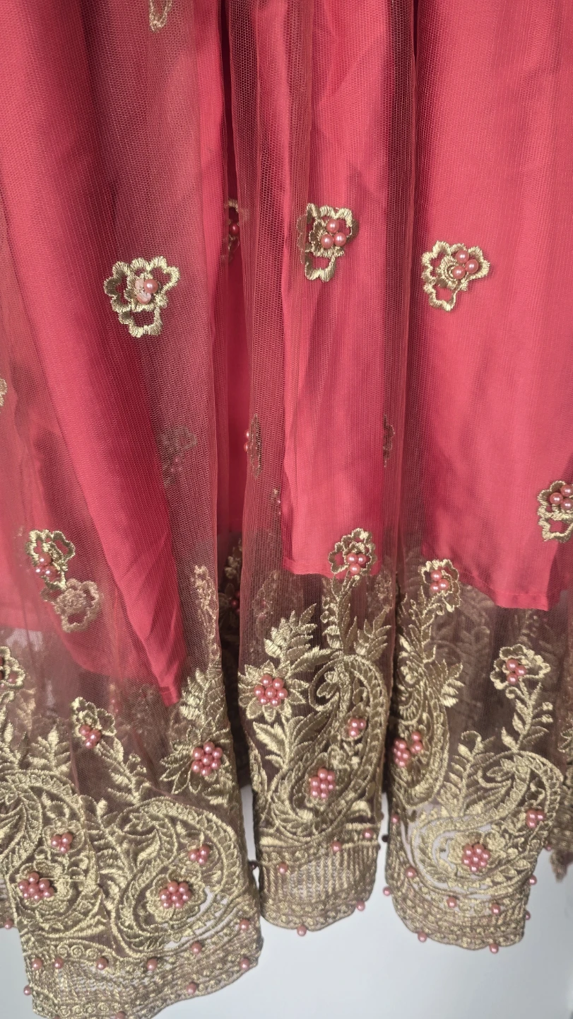 Gold and peach, Pink Embroidered Kameez with Pants - photo 3