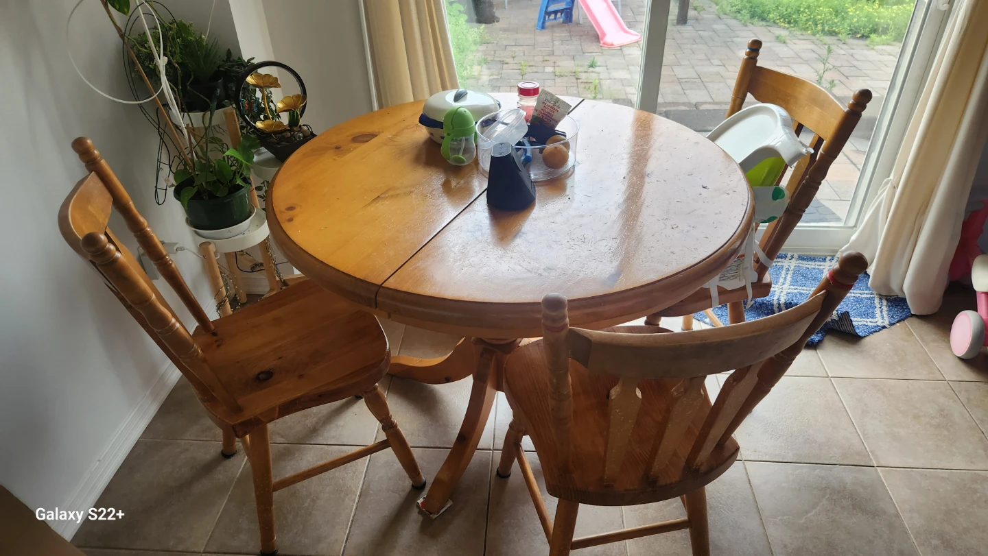 Wooden Round Dining Table with 4 Chairs - photo 2