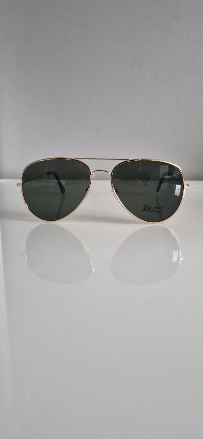 New Elegant Aviator Sunglasses – UV Protection, green