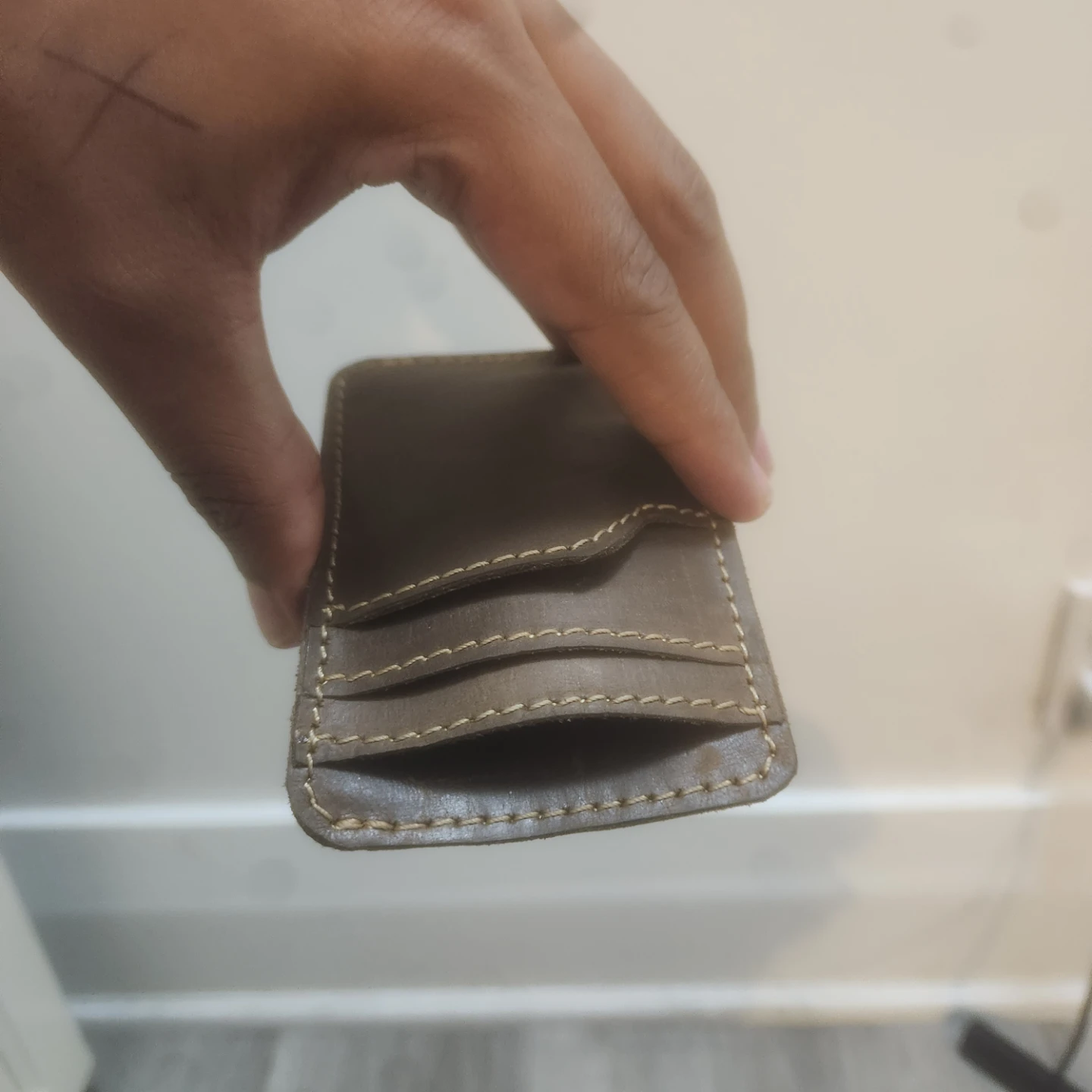 Brown Leather Cardholder Wallet - photo 3