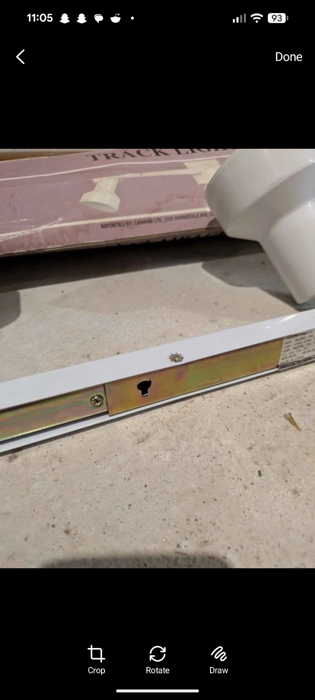 Wall-Outlet Hanging Track Light - photo 3