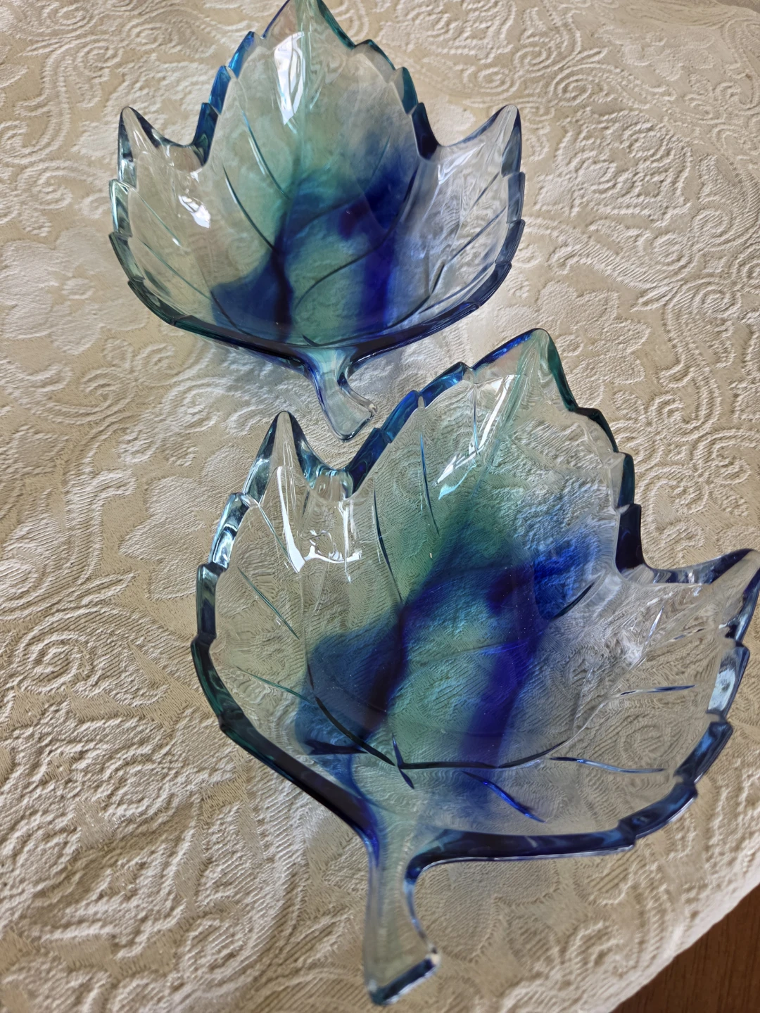 Glass Leaf Dish Set