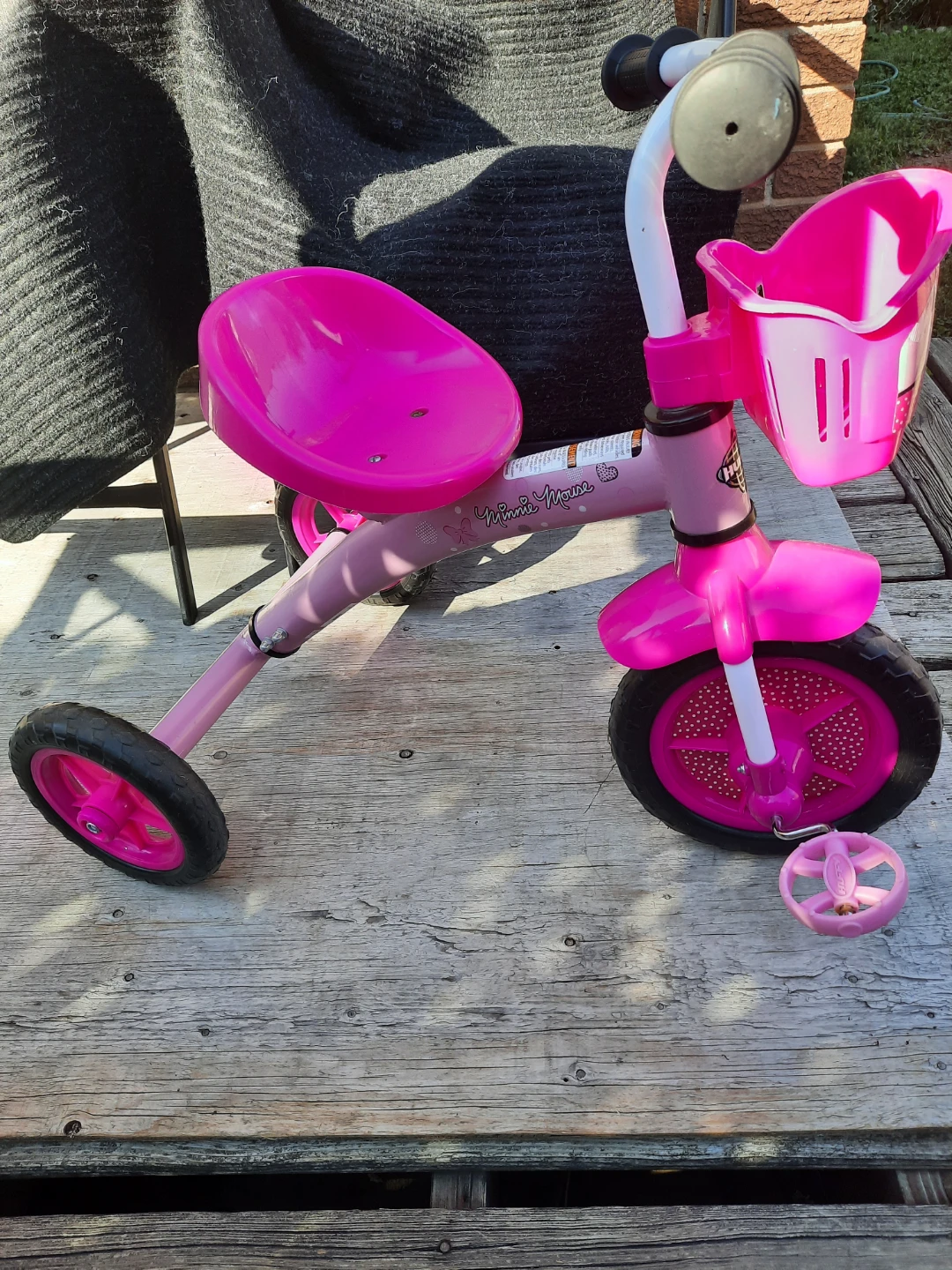 Minnie Mouse Pink Tricycle - photo 2