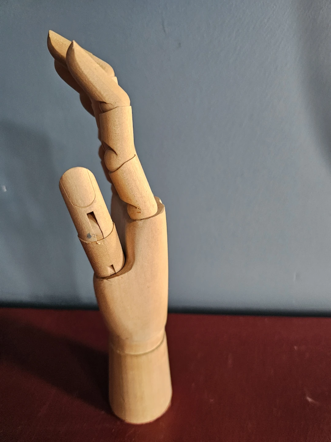 Wooden Articulated Hand Mannequin - photo 2