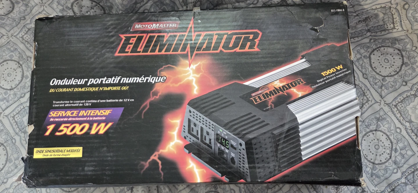 Motomaster Eliminator 1500W Digital Power Inverter