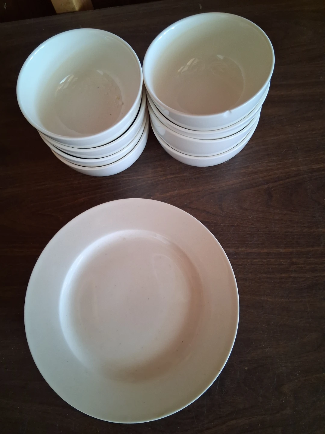 Oneida Chef's Table Porcelain Bowls and Dishes