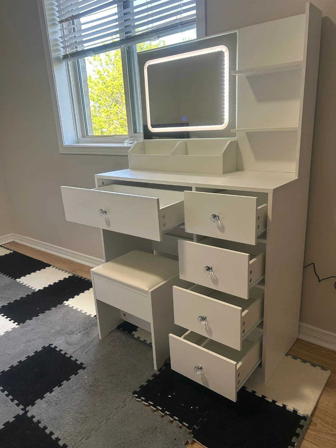 White Vanity Table with LED Mirror and Stool - photo 3