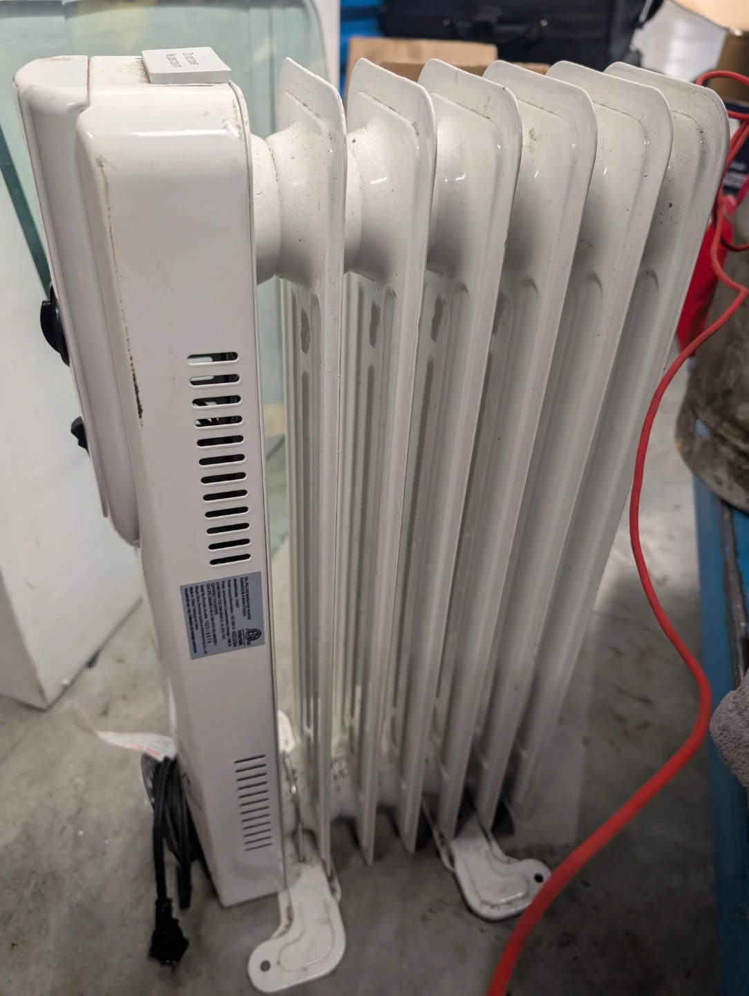 White Oil-Filled Radiator Heater - photo 3