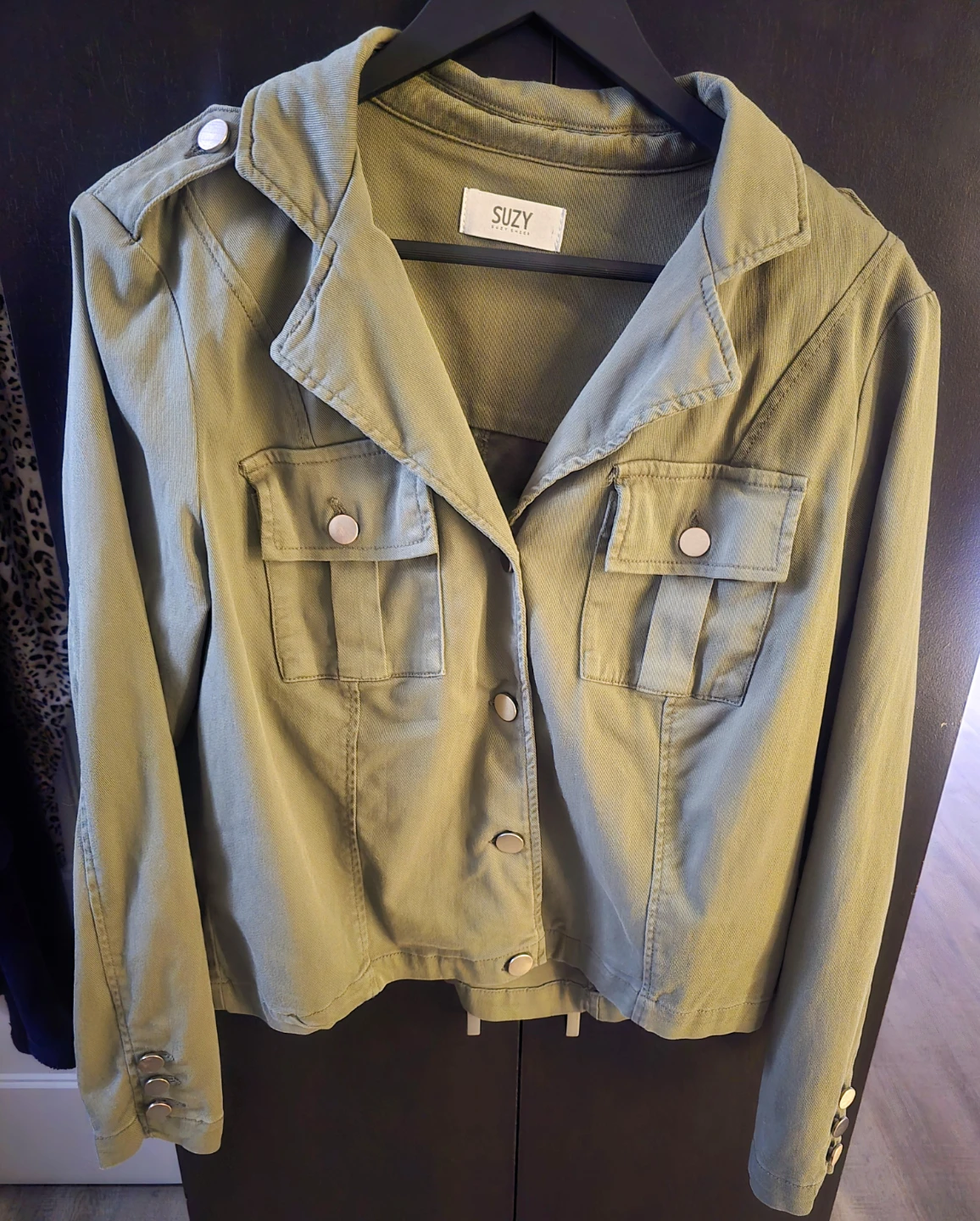 Green Jacket – Size Large – Like New