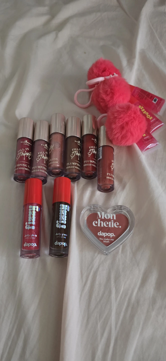 Lip Gloss & Blush - photo 2