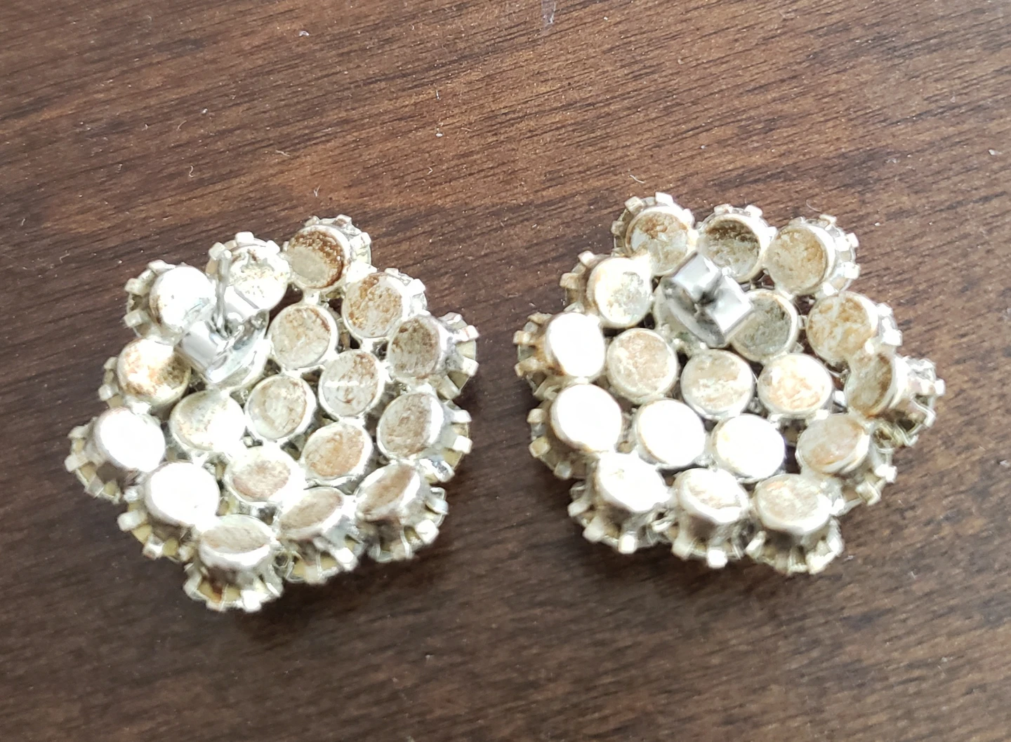 Vintage Rhinestone Flower Cluster  Earrings. - photo 3