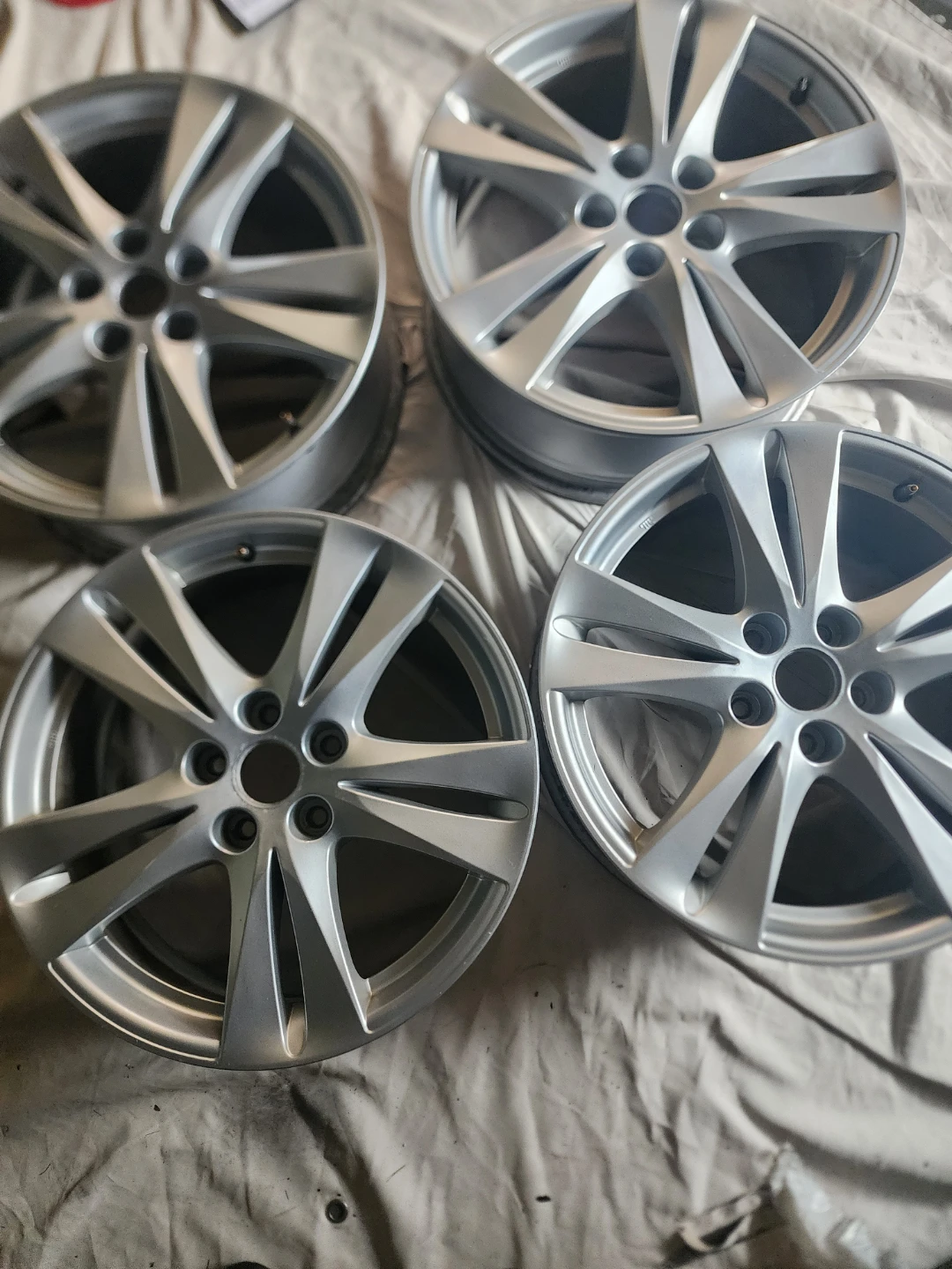 Original 18in Hunday rims. - photo 2