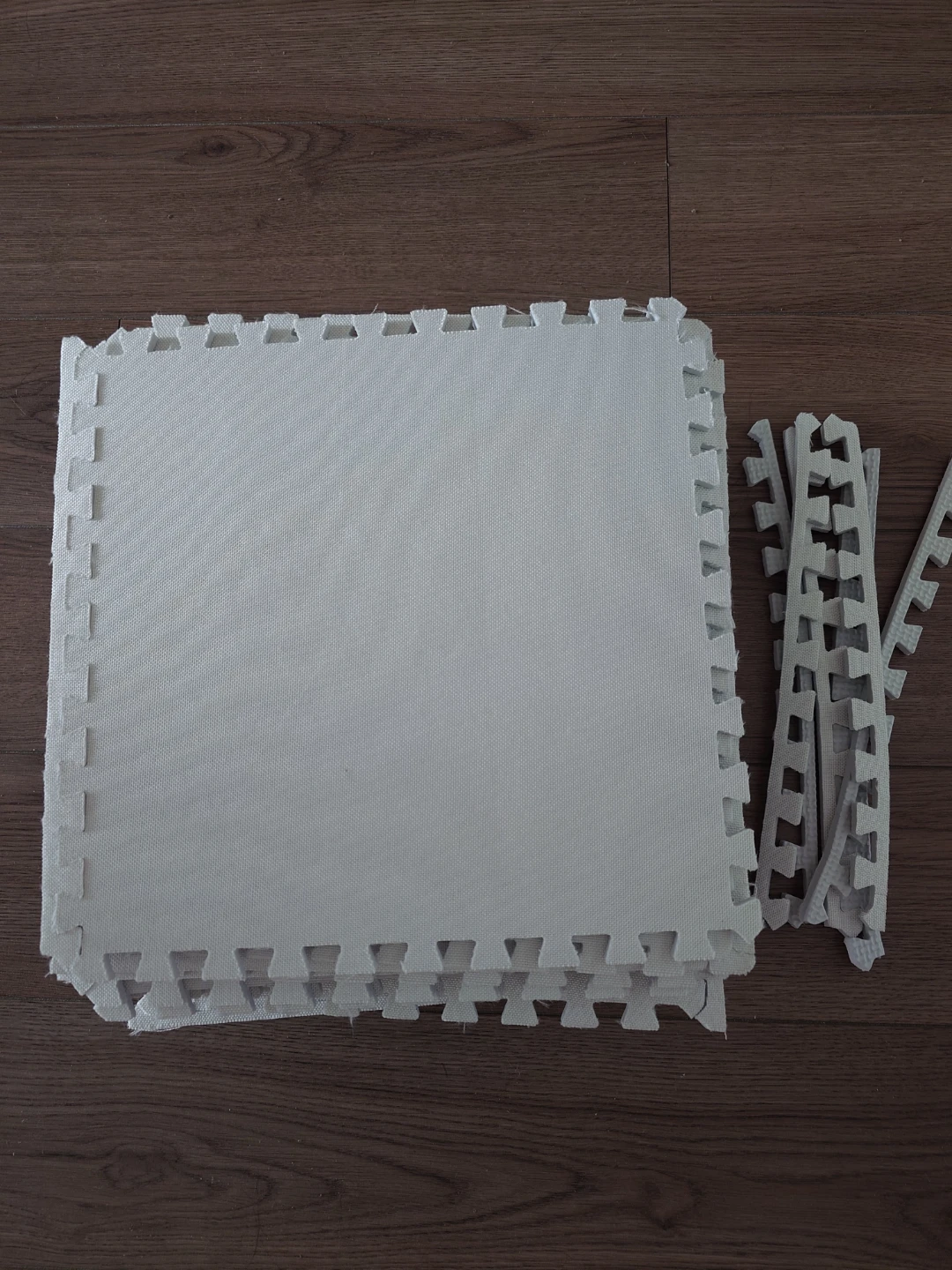 White Foam Interlocking Floor Mats × 20 - photo 2