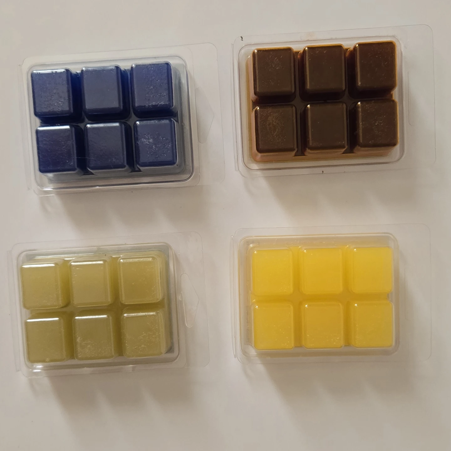 Set of 4 Scented Wax Melts - Vanilla, Lemon, Fig, Spring - photo 2