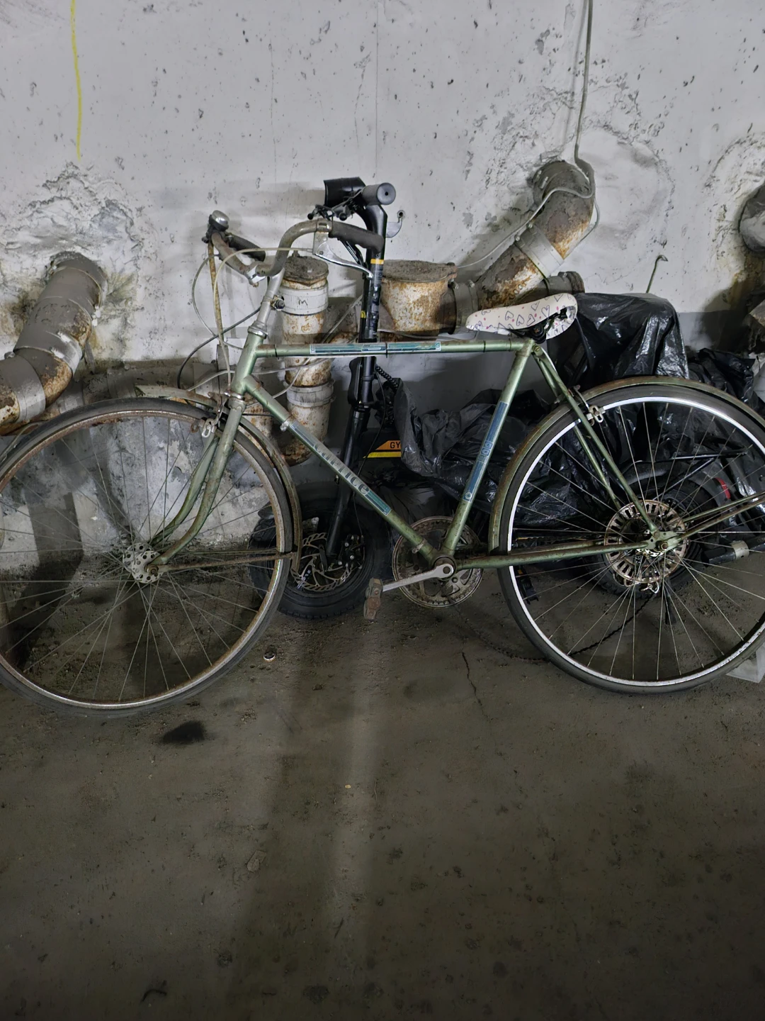 Vintage Men's Road Bike