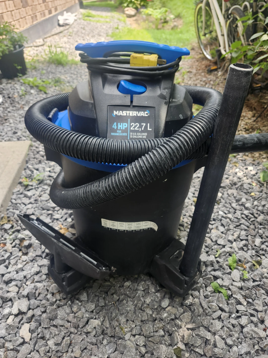 Mastervac 4 HP Wet/Dry Vacuum