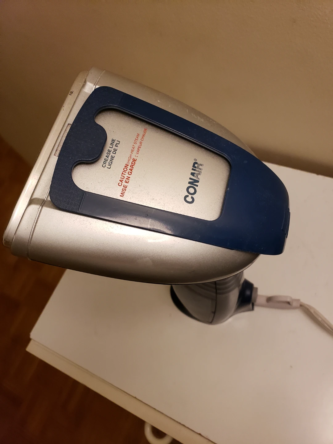 Conair Handheld Fabric Steamer - photo 2