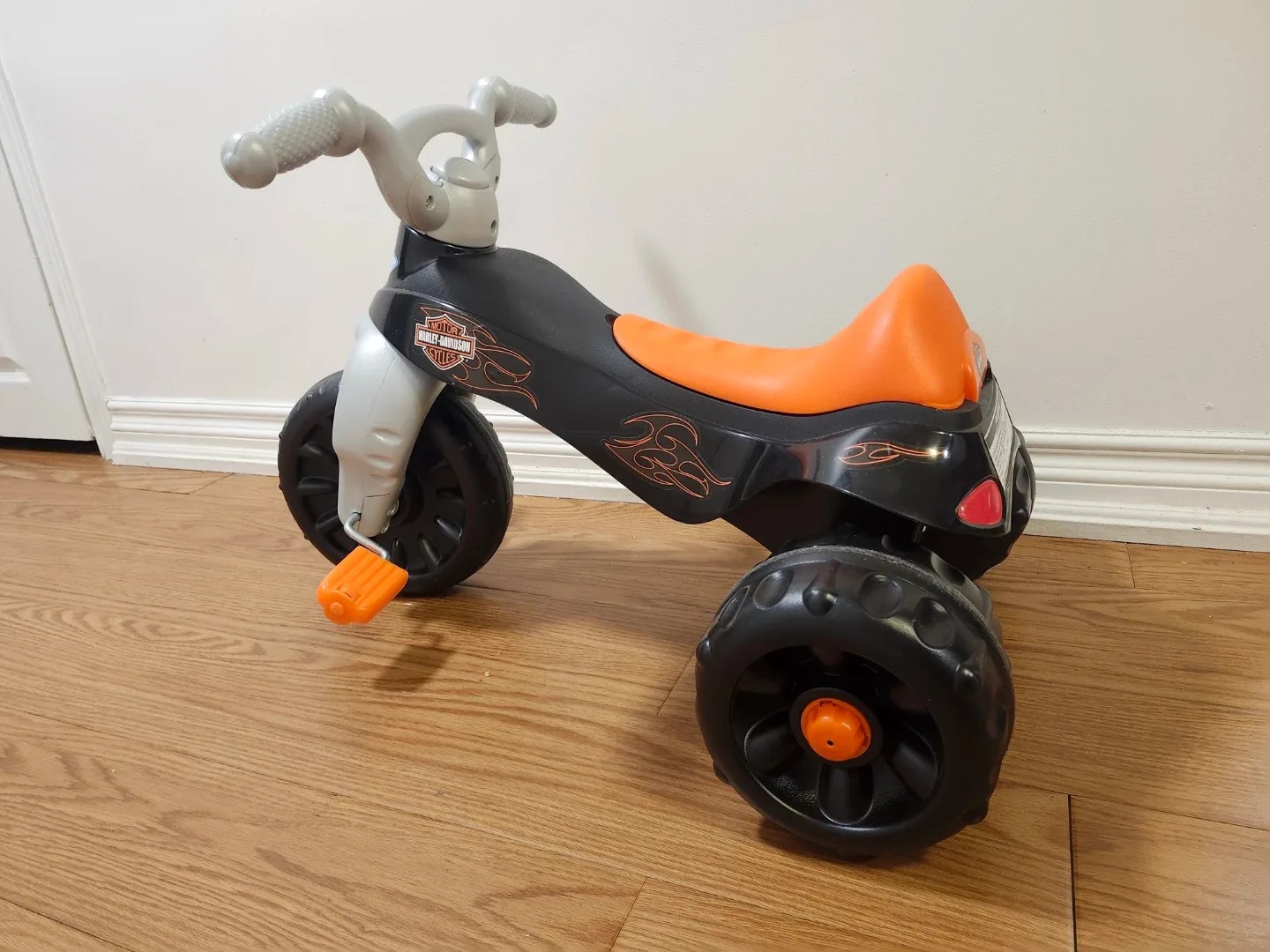 Fisher-Price Harley-Davidson Tricycle - photo 3