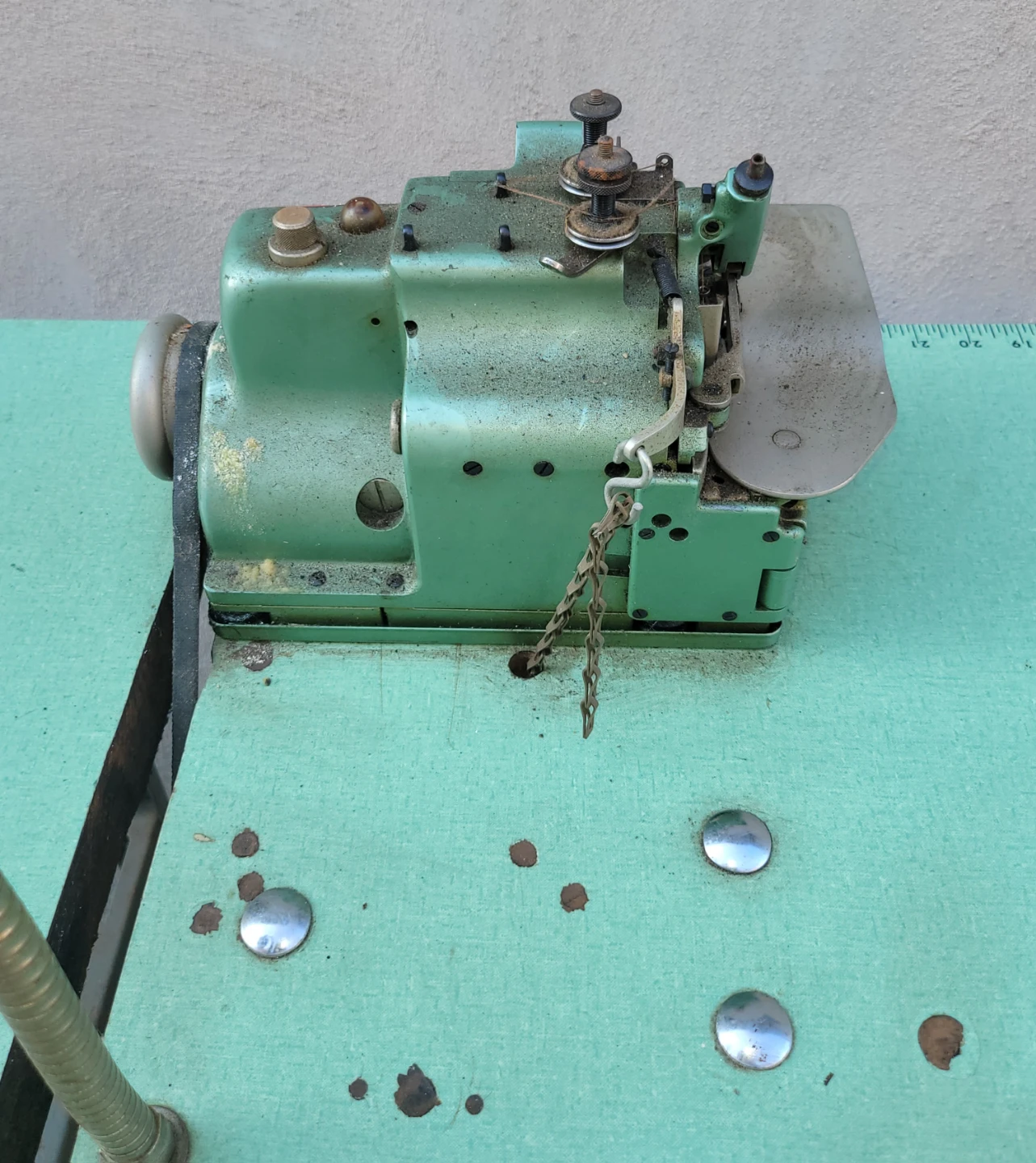 Merrow MG-2DNR-1 industrial sewing machine - photo 3