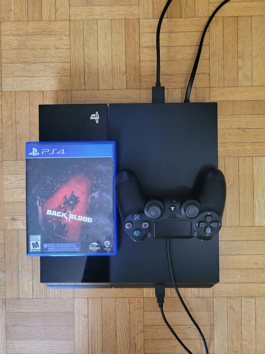 Sony PlayStation 4 (PS4) Console with Controller and Game