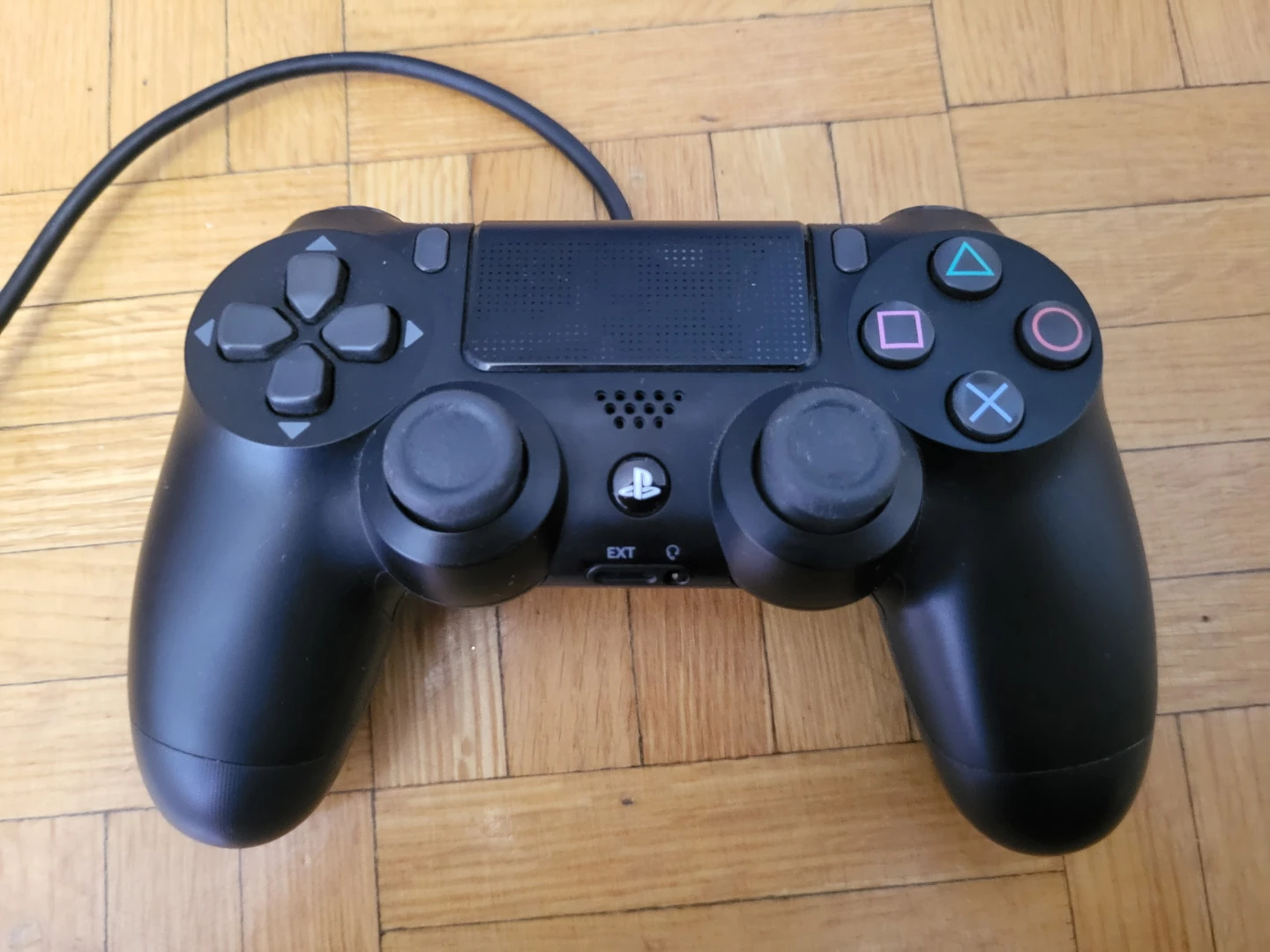 Sony PlayStation 4 (PS4) Console with Controller and Game - photo 5