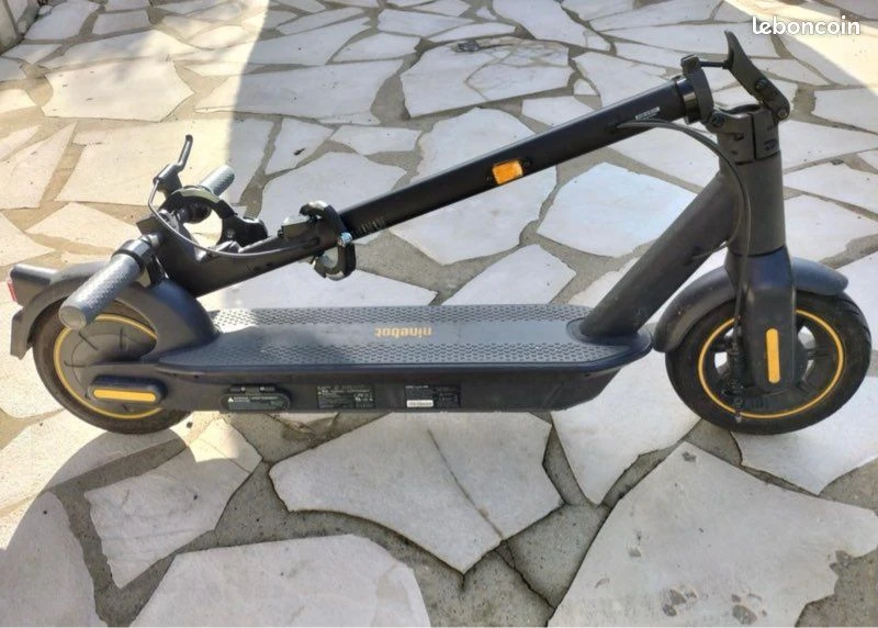 Ninebot Electric Scooter - photo 2