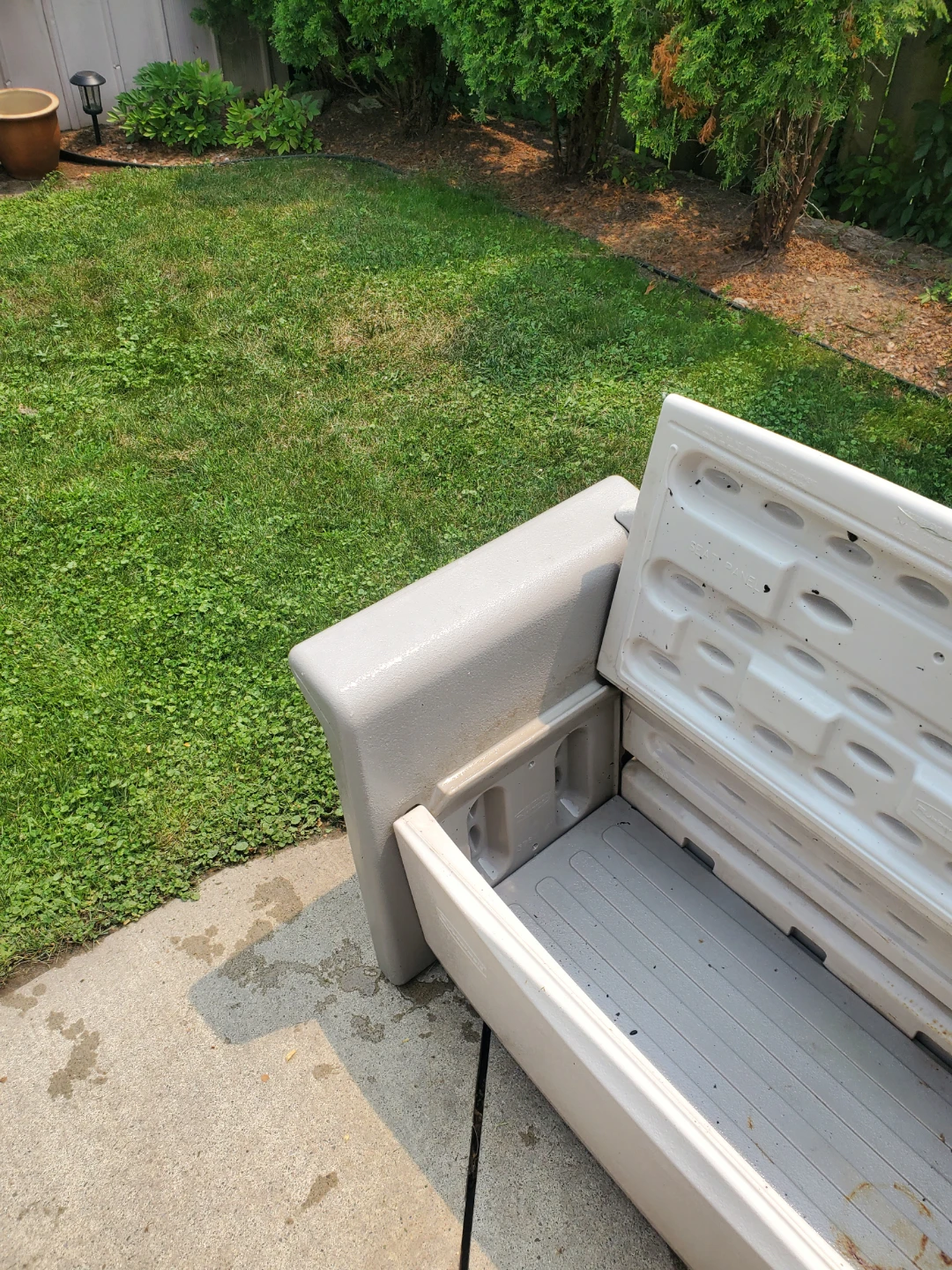 DECK STORAGE BENCH - photo 4