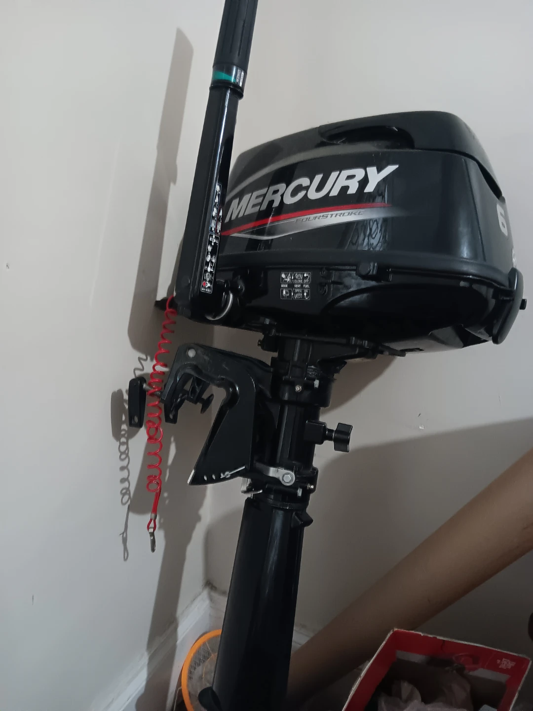 Mercury 6 HP FourStroke Outboard Motor - photo 3