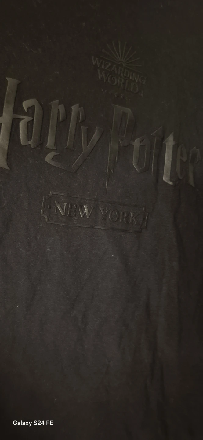 Harry Potter Hogwarts T-Shirt - photo 4