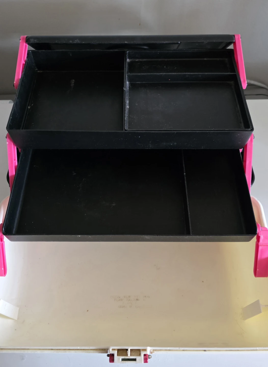 Vintage Caboodles Cosmetic Organizer with Mirror - photo 5