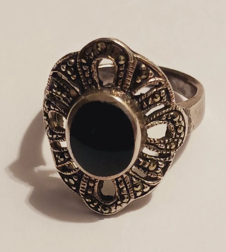 Sterling Silver 925 Marcasite Black Onyx Ring. 9. - photo 2