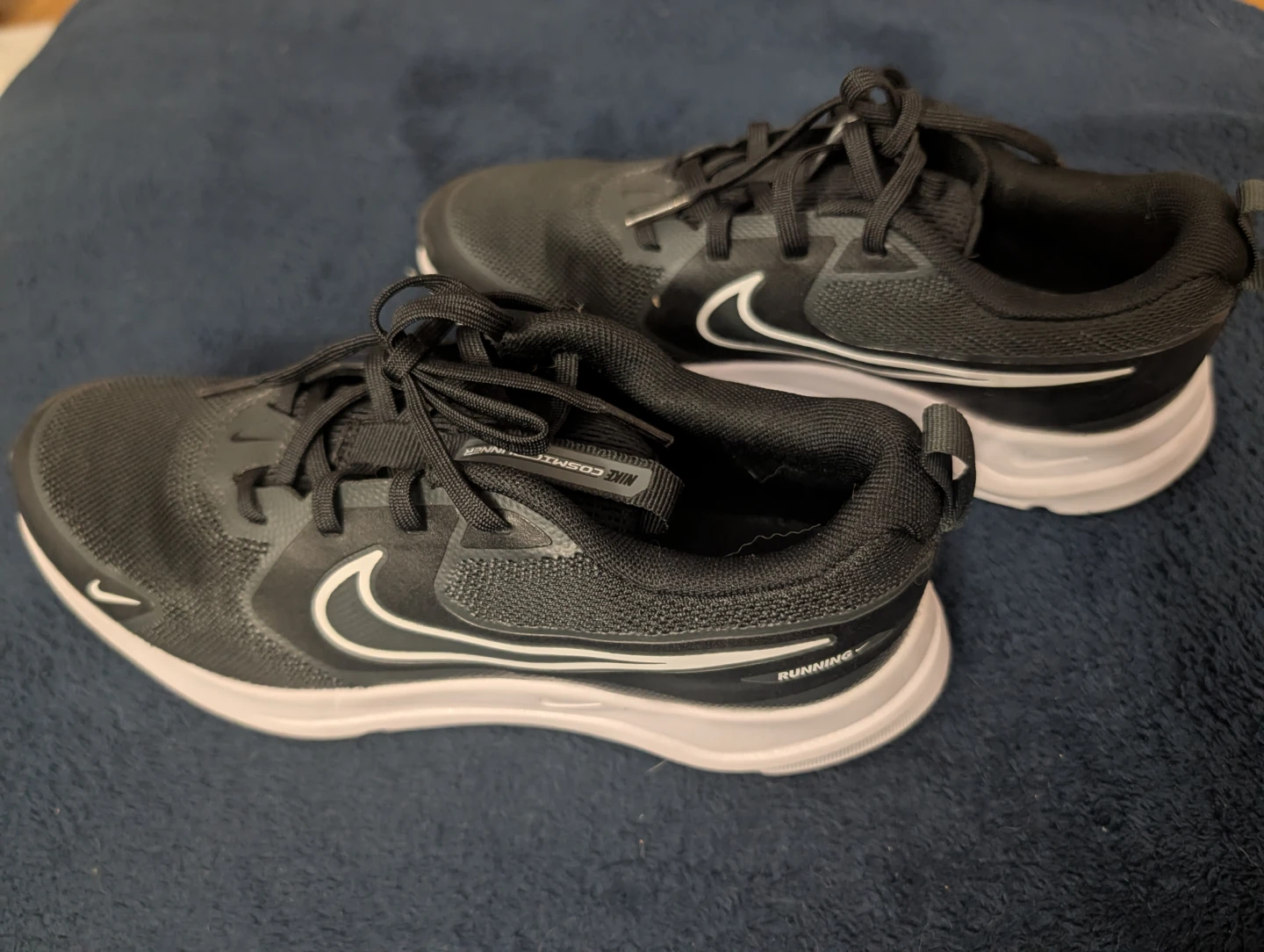 Nike Cosmic Running Shoes - photo 2