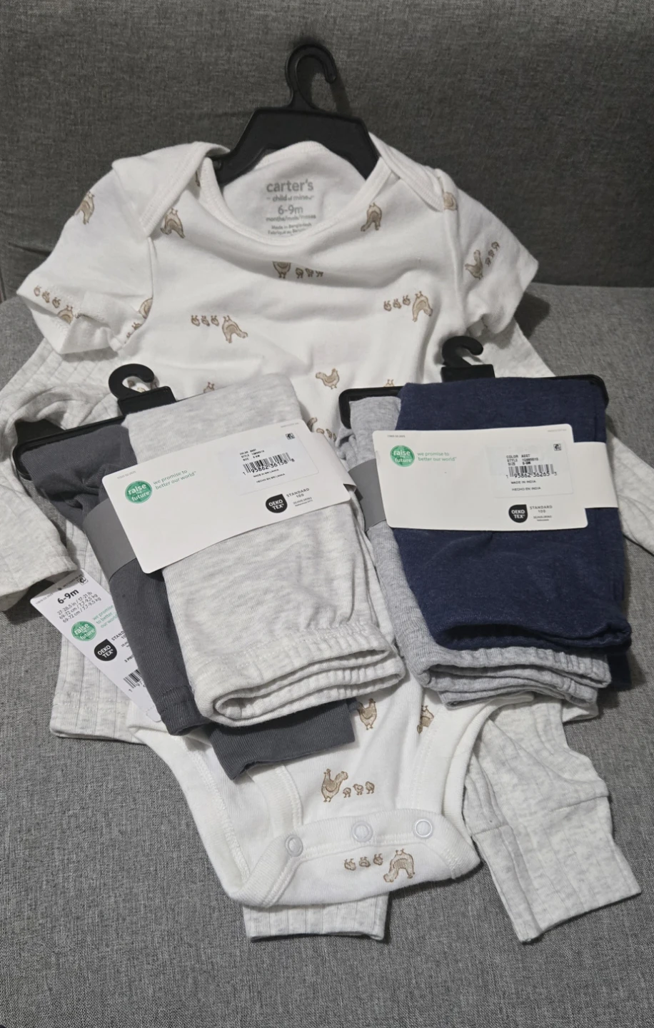 Carter's Child of Mine Baby Clothes Set 6-9 Months - photo 2