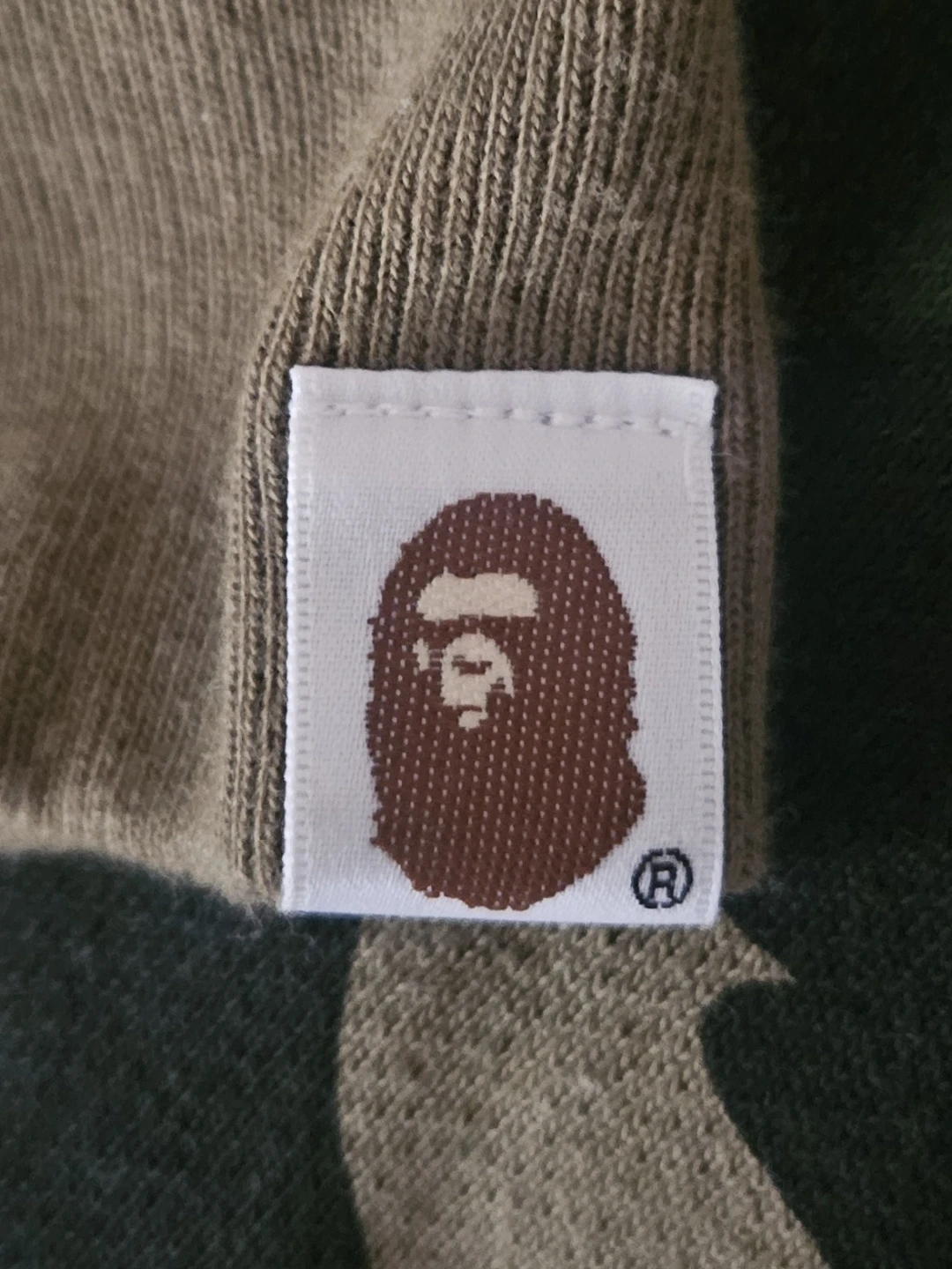 Authentic Bape 1st Tiger Camo Full Zip Men's Hoodie - photo 5