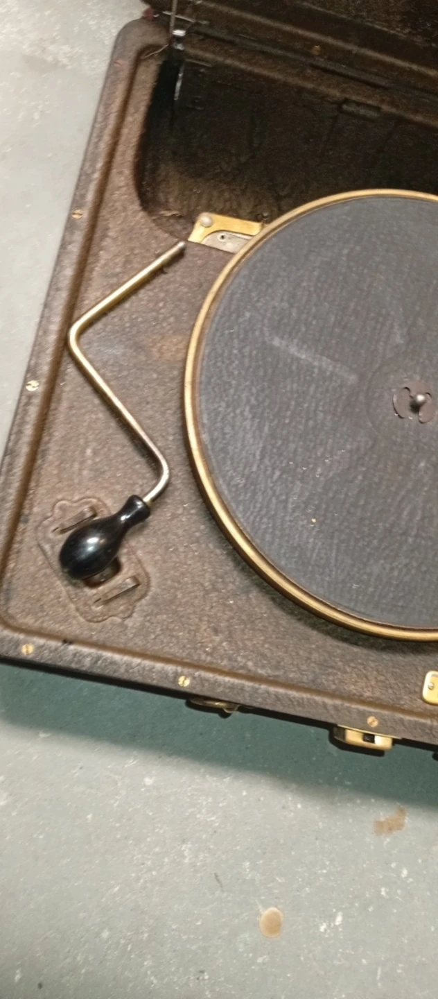 Victrola Vintage Record Player - photo 3