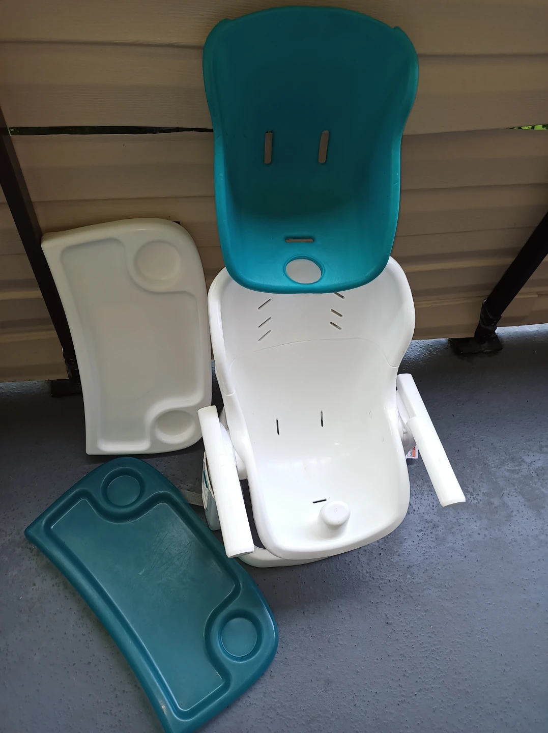 Ingenuity Baby/Toddler Chair READ DESCRIPTION