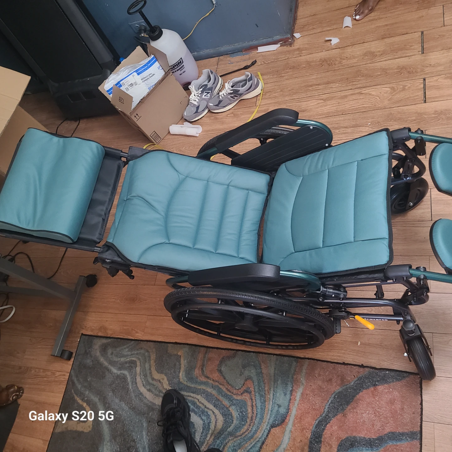 Wheelchair with Leg Rests - photo 4