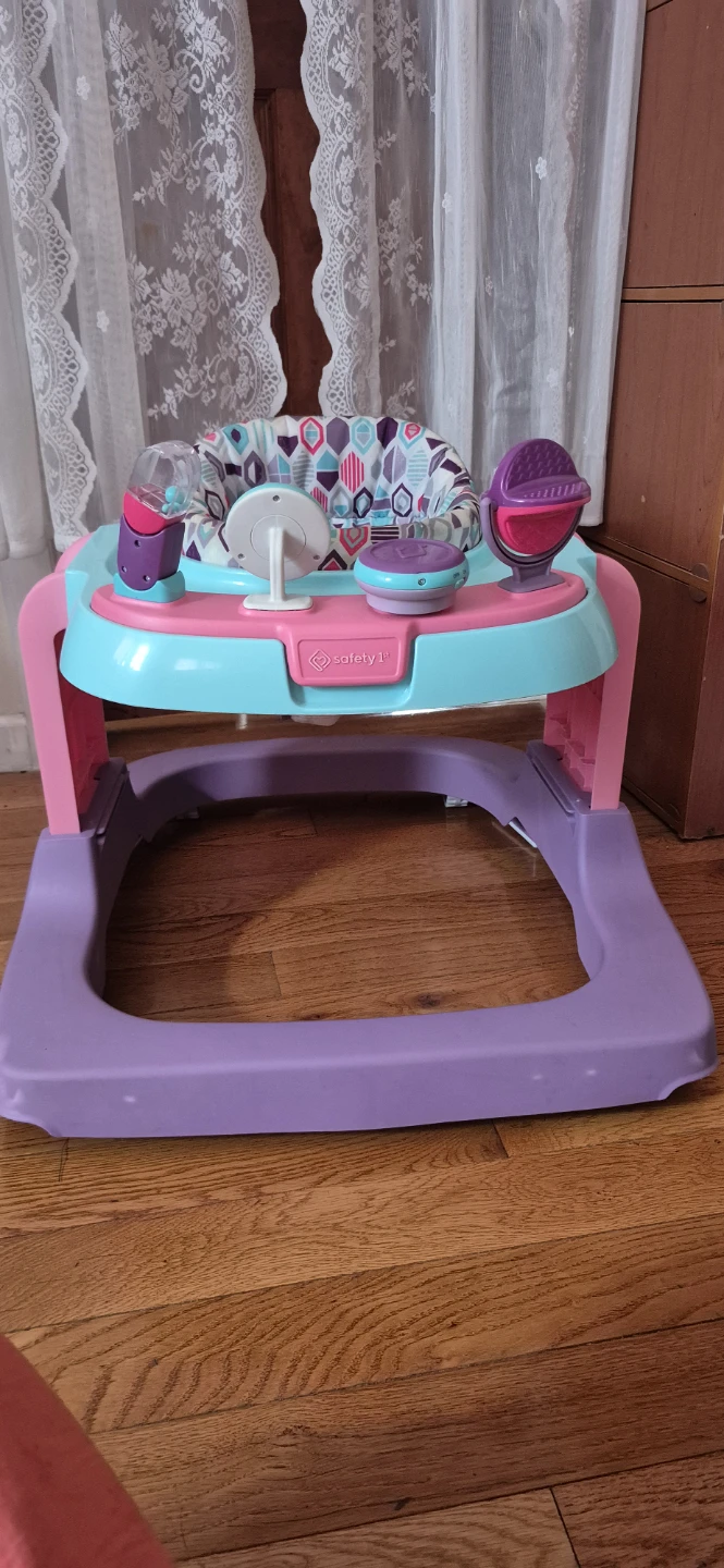 Safety 1st Baby Walker