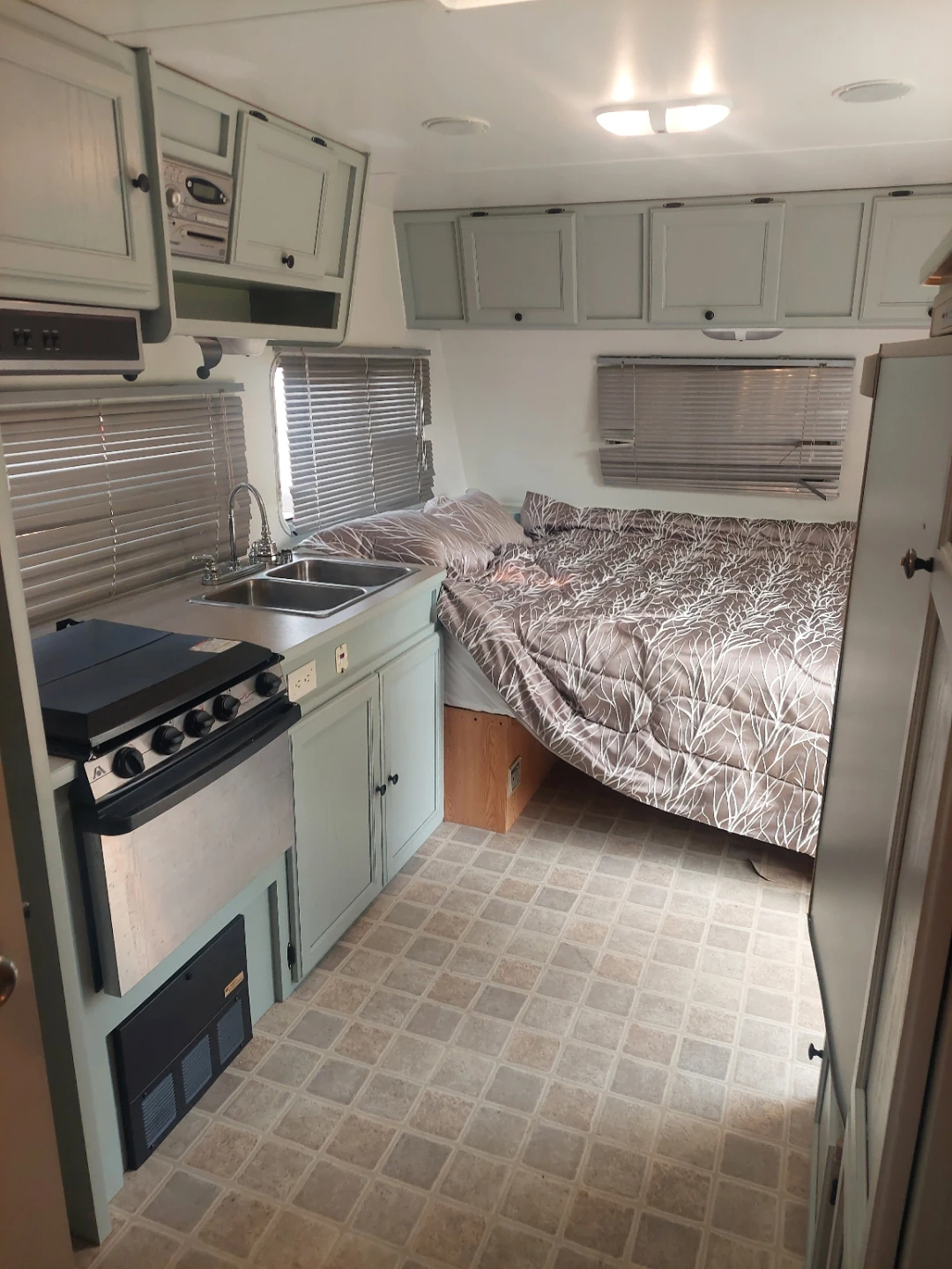 2003 R-Vision Trail-Cruiser 21RBH - photo 4