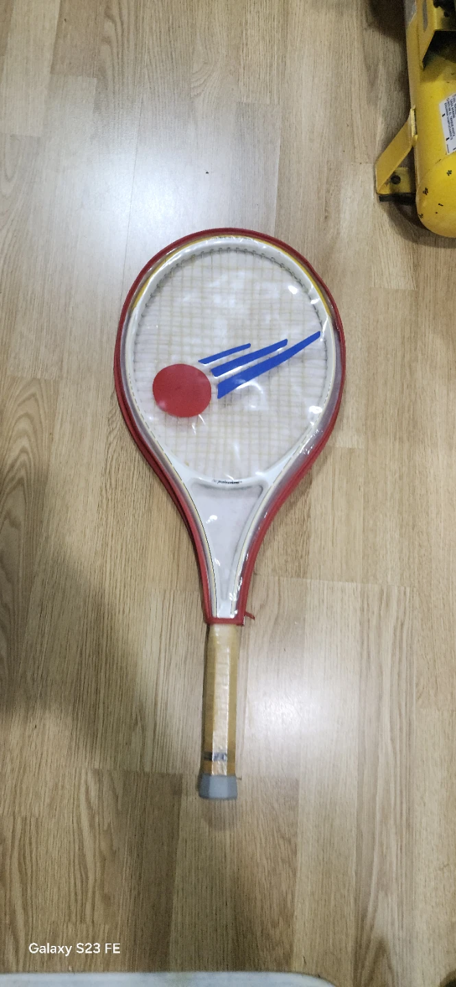 REX Professional Tennis Racquet - Ceramic, Kevlar,Graphite 26-in