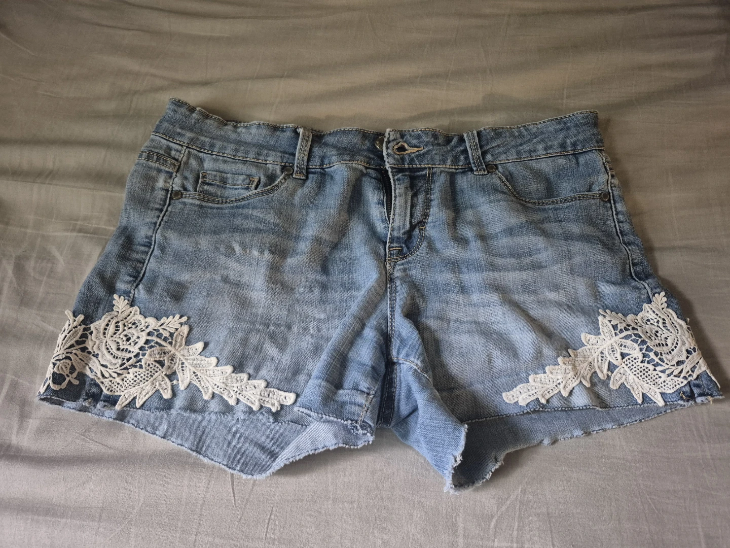 Jordache Denim Shorts with Lace Detail - photo 2