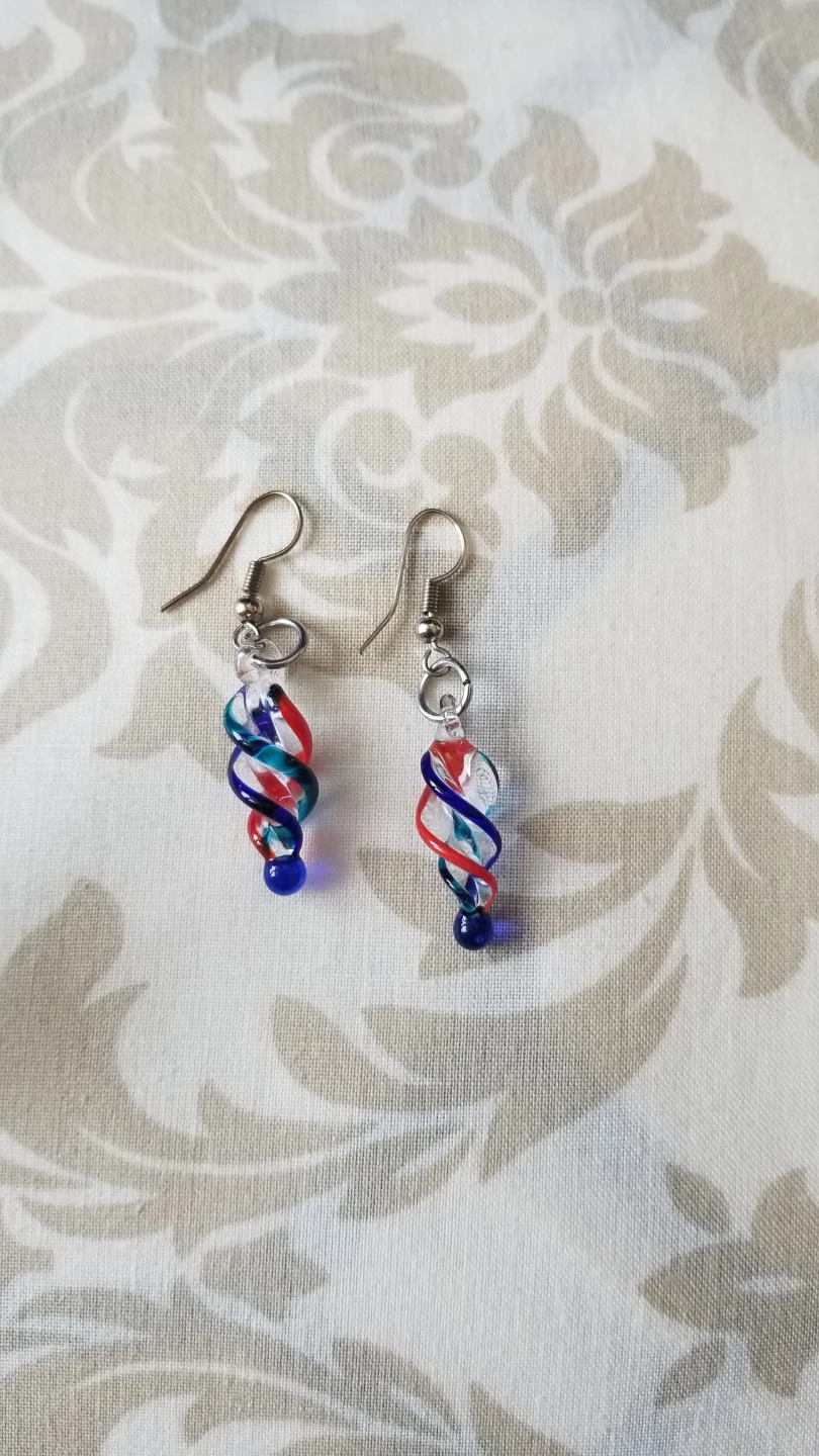 Glass Swirl Pendant and Earring Set - photo 3
