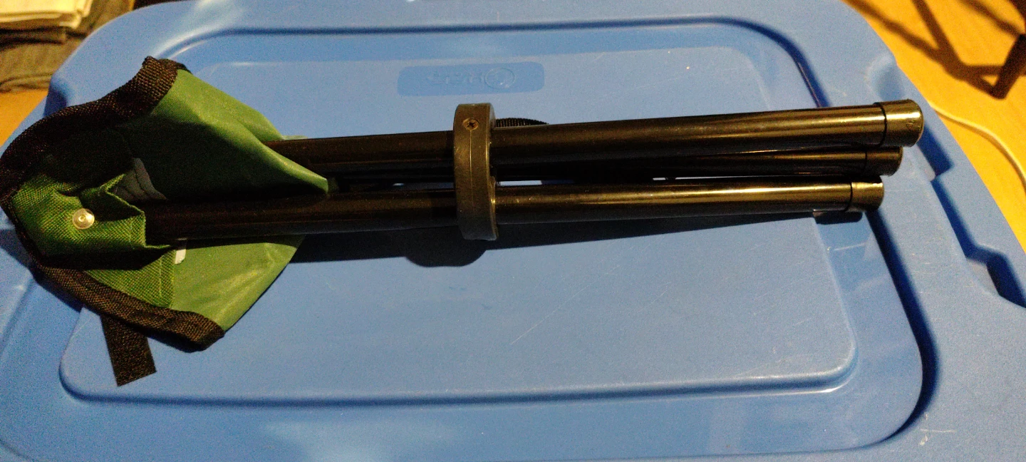 Green Portable Folding Tripod Stool - photo 2